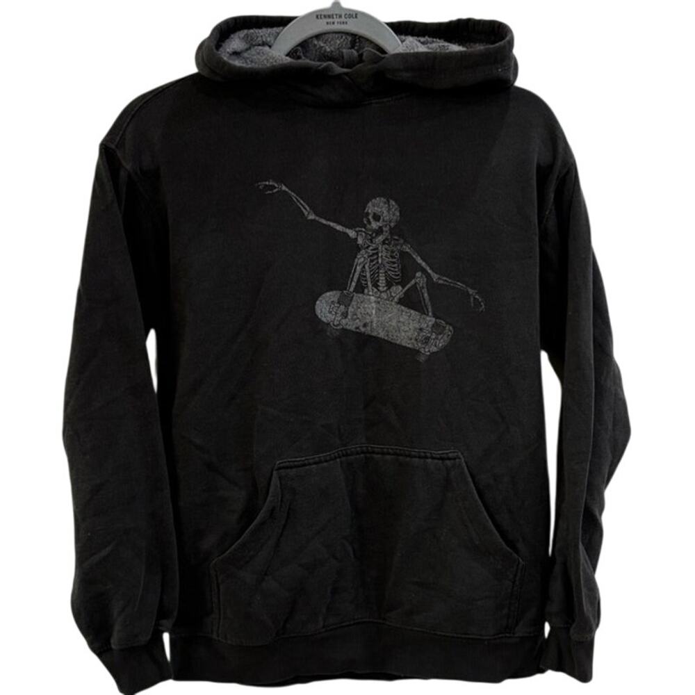 Full Tilt Skeleton Riding Skateboard Hoodie Black Medium